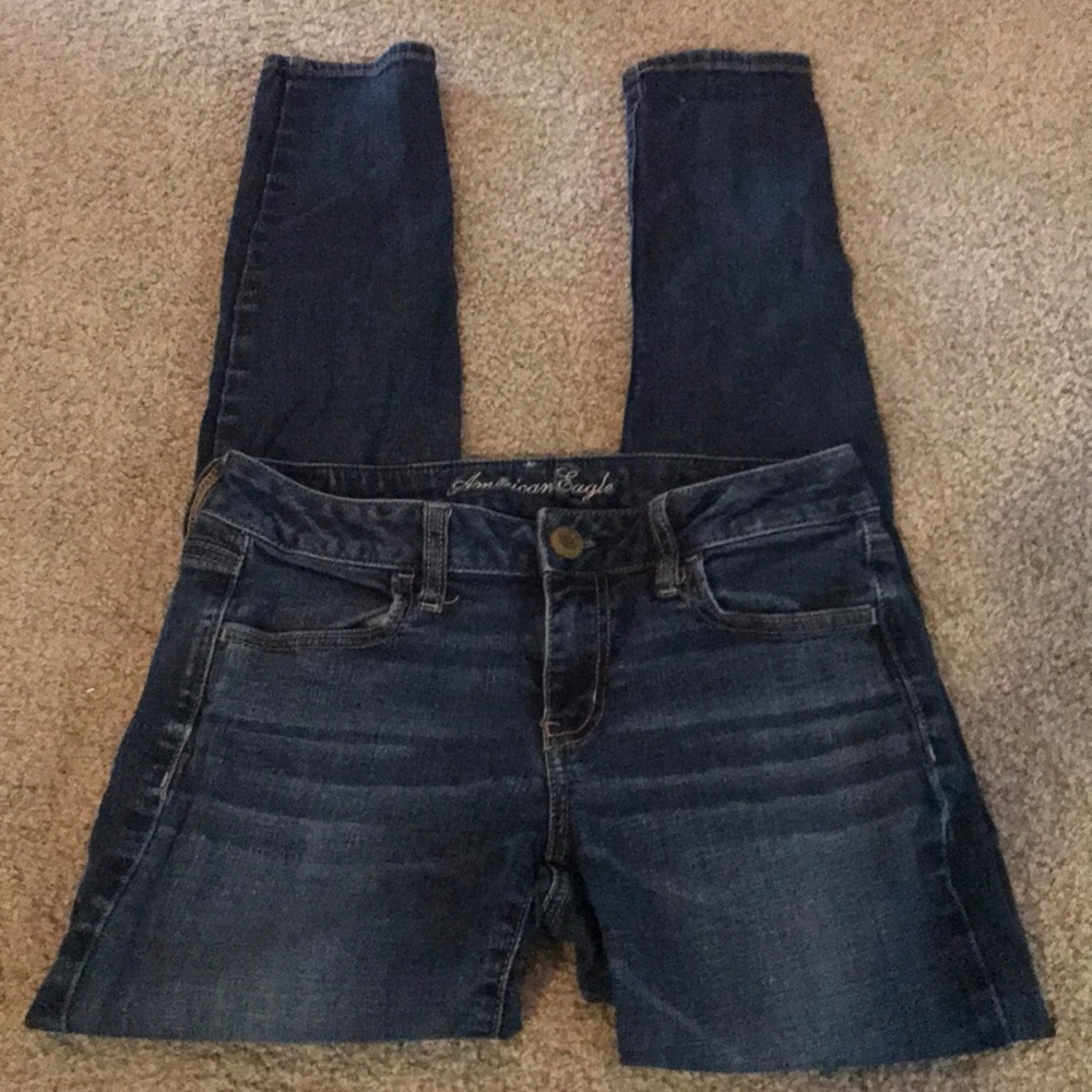 American Eagle Super Stretchy Skinny Jeans, size 8